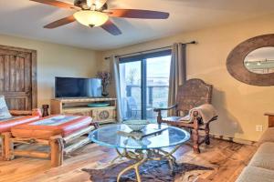 Fort Worth Apt Less Than 5 Mi to Downtown! Apartments, Fort Worth