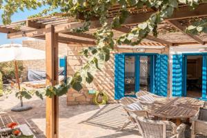 Villa Kalliope, Gennadi