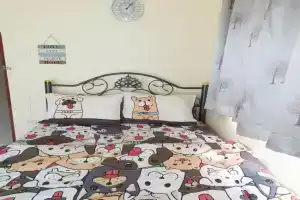 C&TApartment, Ang Sila