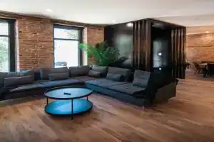 The Old New // Spacious 2000 sqft condo - Downtown Apartments, Levis