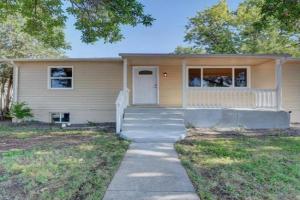 2br 1 bath Upstairs AC WD Barnum West Near Belmar Guest house, Denver