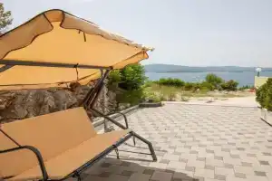 3 Bedroom Nice Apartment In, Komarna