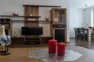 SGL apartment Liptovska with free parking, Trencin