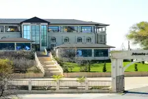 Monte-Carlo resort, Dzhalal-Abad