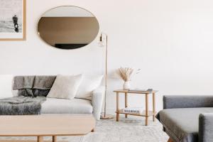 Contemporary Cool Lifestyle Loft - Zuni Lofts Guest house, Denver