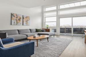 On Cloud 9 - Curated Lifestyle Loft - Zuni Lofts Guest house, Denver