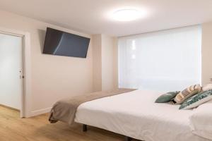 Nuevo y Luminoso en Plaza Moyua Apartments, Bilbao