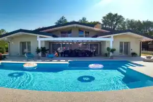 Villa Calla, Soiano del Lago