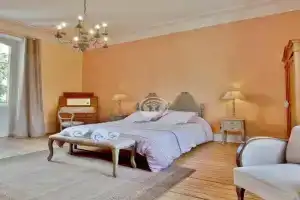 chambre double avec salle d`eau privative Mini-hotel, Tarbes