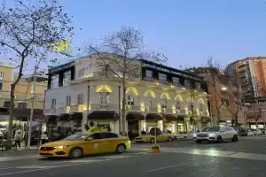 The Crown Boutique Hotel & SPA, Tirana