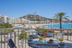 Rentalsbcn Passeig de la Marina Guest house, Blanes