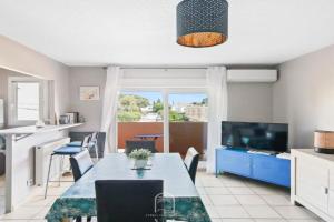 Hyères Proche Centre - Appartement 1 chambre Clim Pk WIFI BY HC Apartments, Hyeres