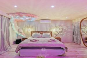 Bali Love Room Jacuzzi Balnéo Home cinéma, Hyeres
