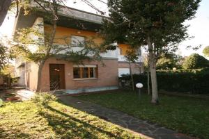Appartamento indipendente con Giardino ideale per famiglie Apartments, Marina di Castagneto Carducci