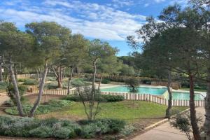 Calma S'Alguer Luxury Beach Apartment, Palamos