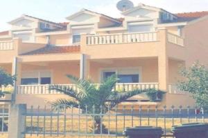 Apartmani Sabljic, Vinisce