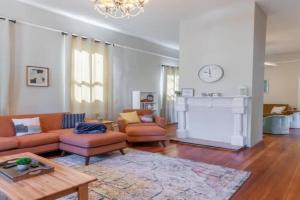 Mighty Mildred- Historic-Walkable-Mins to Riverwalk Guest house, Columbus