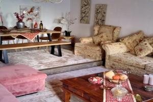 Kiratsos House, Skiathos Town