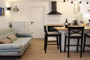 Studio apartman Kendi, Sutivan