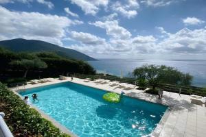Casa Mirella, un Gioiello Unico, Camogli