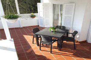 Blue Coast Semeli by the Sea Apartments, Paphos
