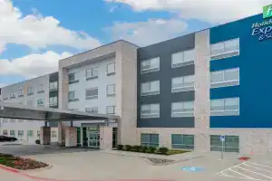 HOLIDAY INN EXPRESS & SUITES DALLAS NORTH by IHG, Plano