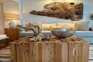 Villa Valbuena Gem 2 Kings Marina Pickleball Tennis 3 Pools Remodeled 2025, Key Largo