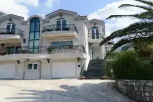 Vučković Studios, Dobrota