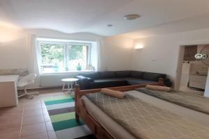 Ruhe am Wald - zentral und Wörthersee Apartments, Klagenfurt