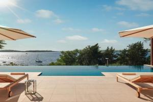 Luxury Villa Deluxe Palace 1 with heated pool, gym and sauna, Hvar