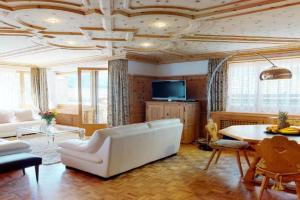 Paravicini 1 Apartments, St. Moritz
