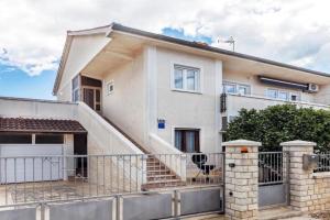 Apartman Magno Mare, Bagnole