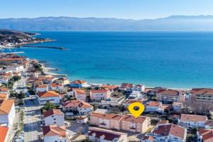 Apartments by the sea, Krk - 19350, Baska