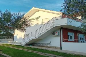 Apartmani Zokić, Kastel Stari