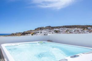 Heritage Luxury Suites, Lindos