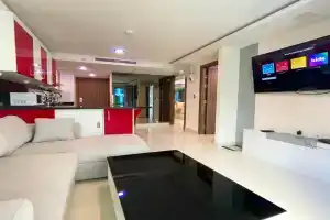 Large luxury condo - 2 Bedroom - City Centre - Grand Avenue Residences, Pool View - 312, Pattaya