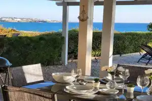 Ocean Pearl Apartments, Coral Bay