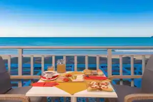 Sea Diamond Suites, Laganas