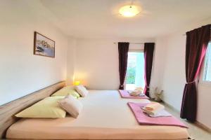 Cozy 1-bedroom apartment near the center of, Trogir