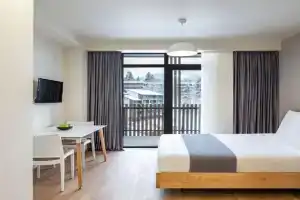 Dialog Kokhta Hotel, Bakuriani