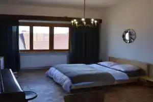 Apartmán s klavírem, Lednice