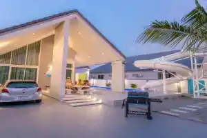 Nayjoe Poolvilla, Cha-Am