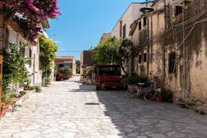 La casa nel Borgo, Scopello