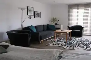 FeWo TIMON großzügig modern mit Terrasse ca 50 qm Apartments, Hamm