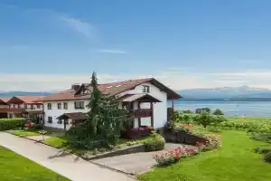Weinberghof Guest house, Hagnau