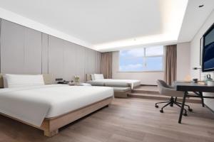 Atour Hotel Xian Greater Wild Goose Pagoda, Xi'an