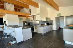 APPART-SPACIEUX-VUE MER-4 PERS Apartments, Propriano