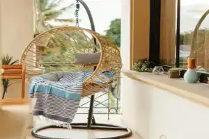 Great location at Masaki, 3 bedrooms, King size bed,pool & gym, Dar es Salaam