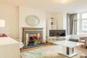 Beautiful and Spacious Home with Free Parking & Garden! Guest house, Cambridge