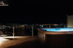 Bagoly Wellness Apartman 2, Pecs